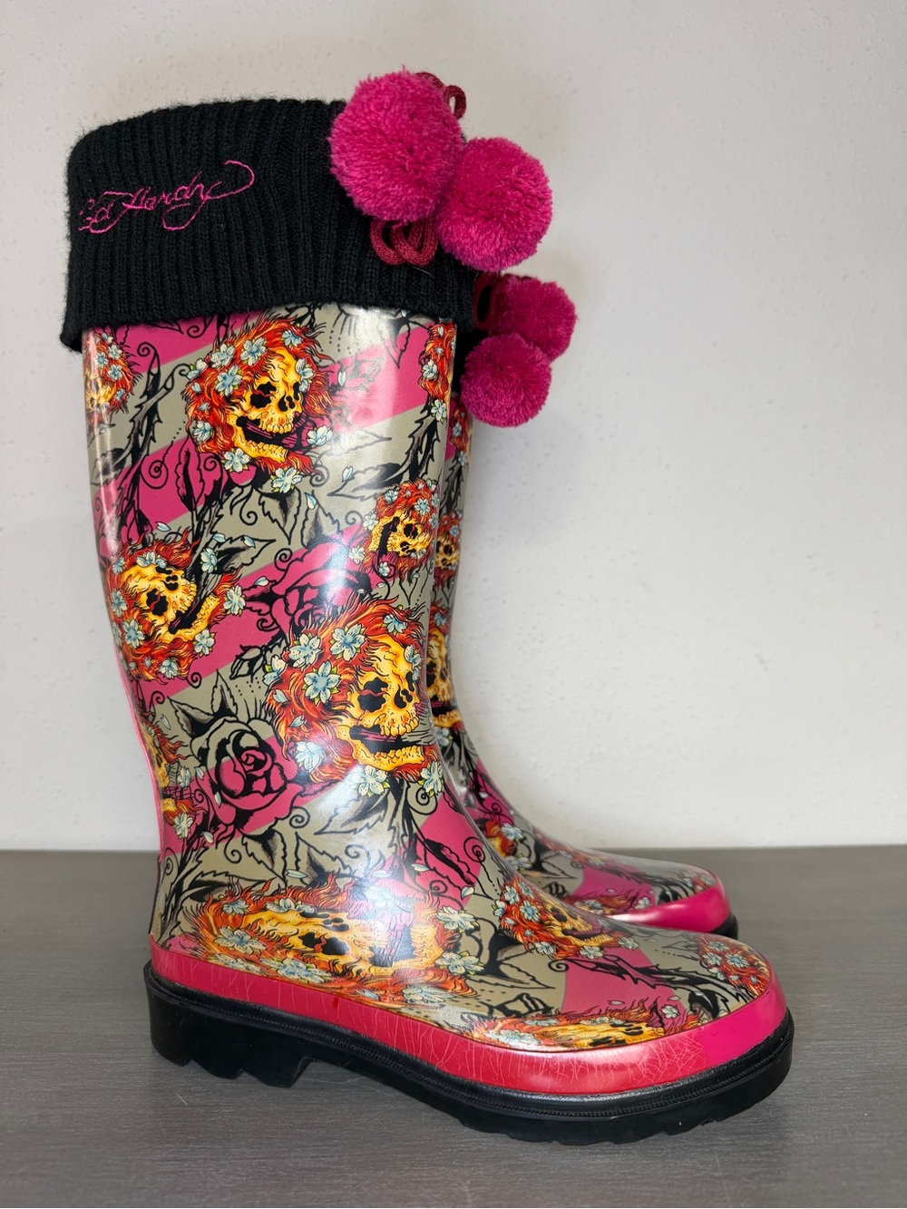 Rare Vintage Ed Hardy Womens Skull & Rose Print Rain Snow Boots Sz 6 Winter